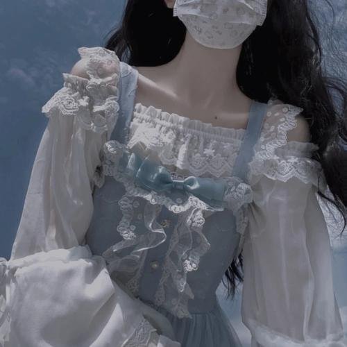 娇凤三姐妹